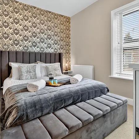 Windsor Jay Nyaraló York